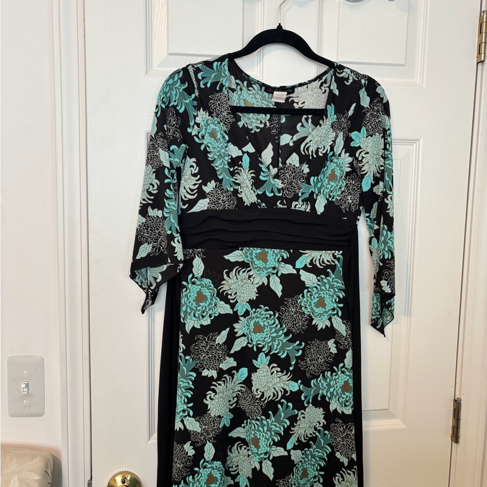 Volume One Black Floral Dress Size Large
